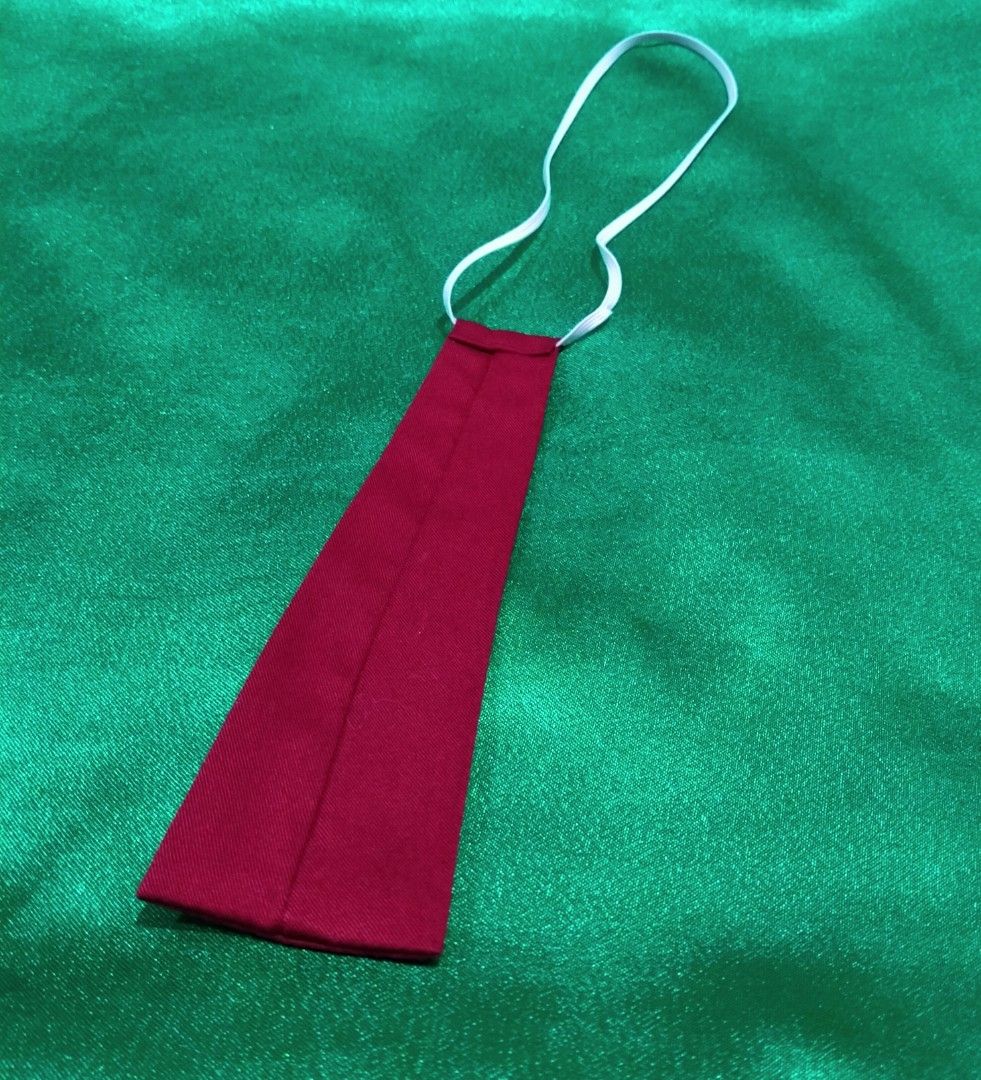 Dasi Merah